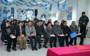 开云网页版登录入口“非遗文化传承发展战略合作签约仪式暨茶淀优选快闪店启动仪式”